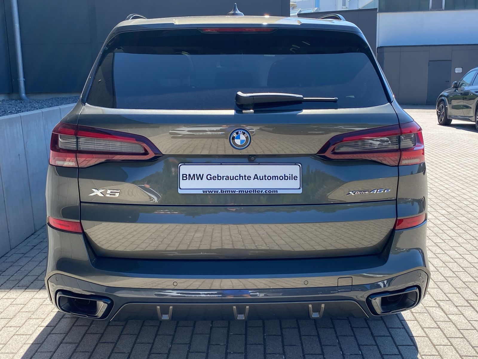BMW X5 xDrive45e M Sport AHK/LASER/LUFT/B&W/360/SKY