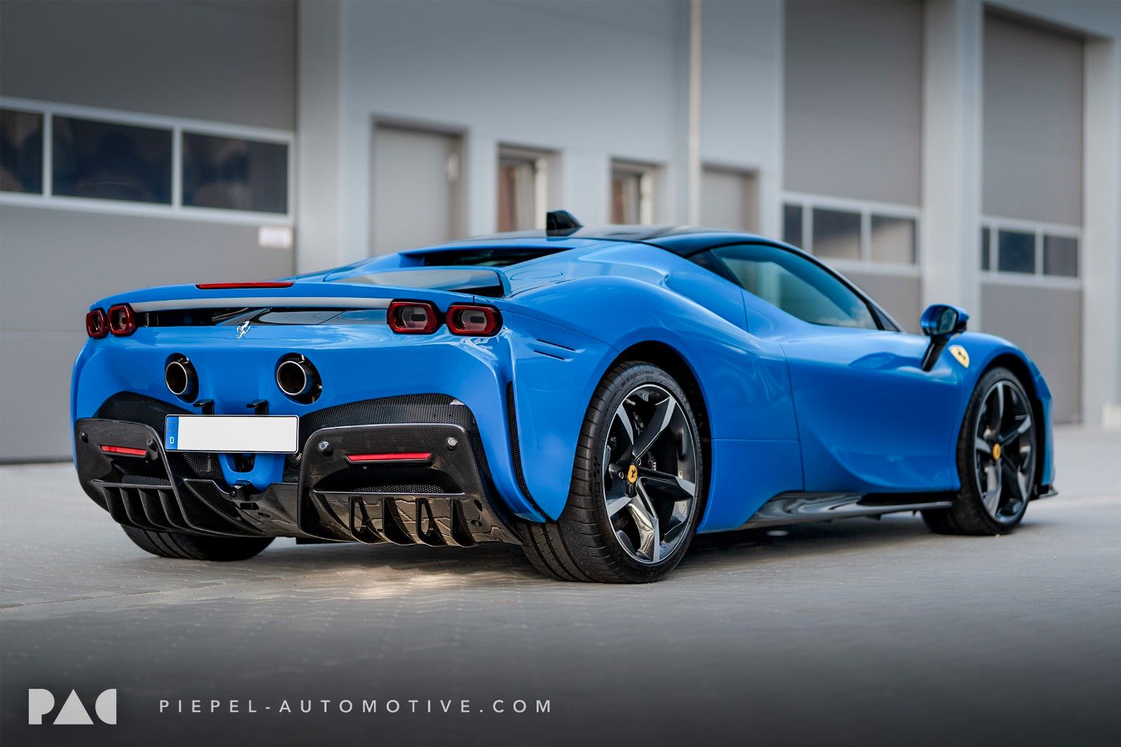 Ferrari SF90 STRADALE - Samsaru's Car Outlet