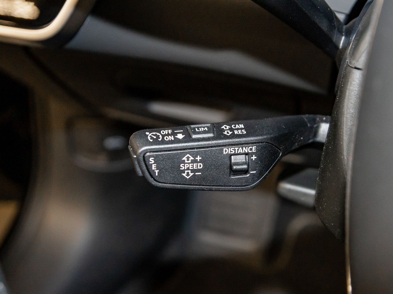 Audi A6 Avant S line 45 TFSI S tronic - Samsaru's Car Outlet