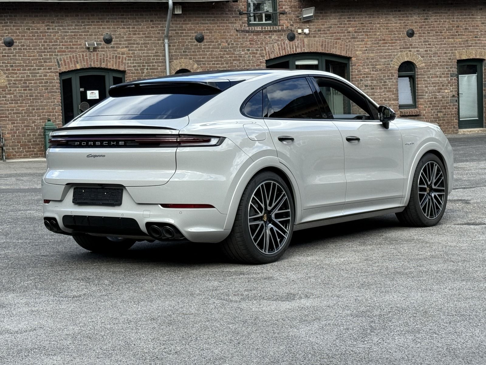 Porsche Cayenne  E-Hybrid Coupe SPORTDESIGN-ABGAS*22 TUR