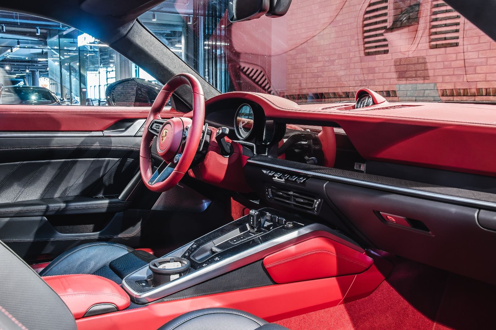 Porsche 911 (992) Turbo S Topcar +Full Carbon body 1of 7