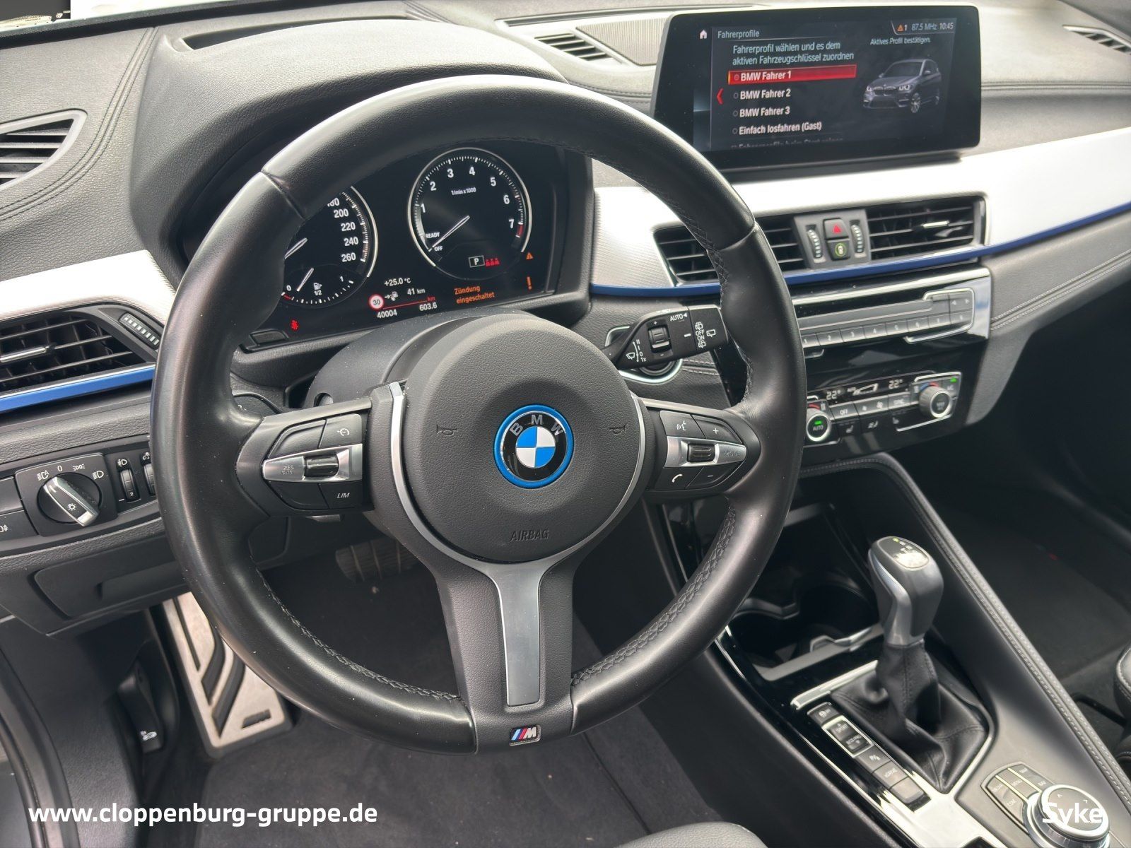 BMW X1 xDrive25e M Sportpaket - Samsaru's Car Outlet