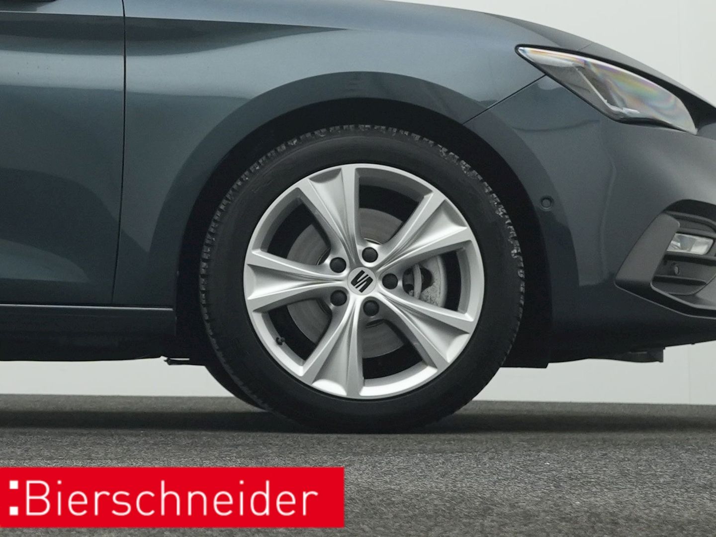 Seat Leon Sportstourer 2.0 TDI DSG FR NAVI AHK LED