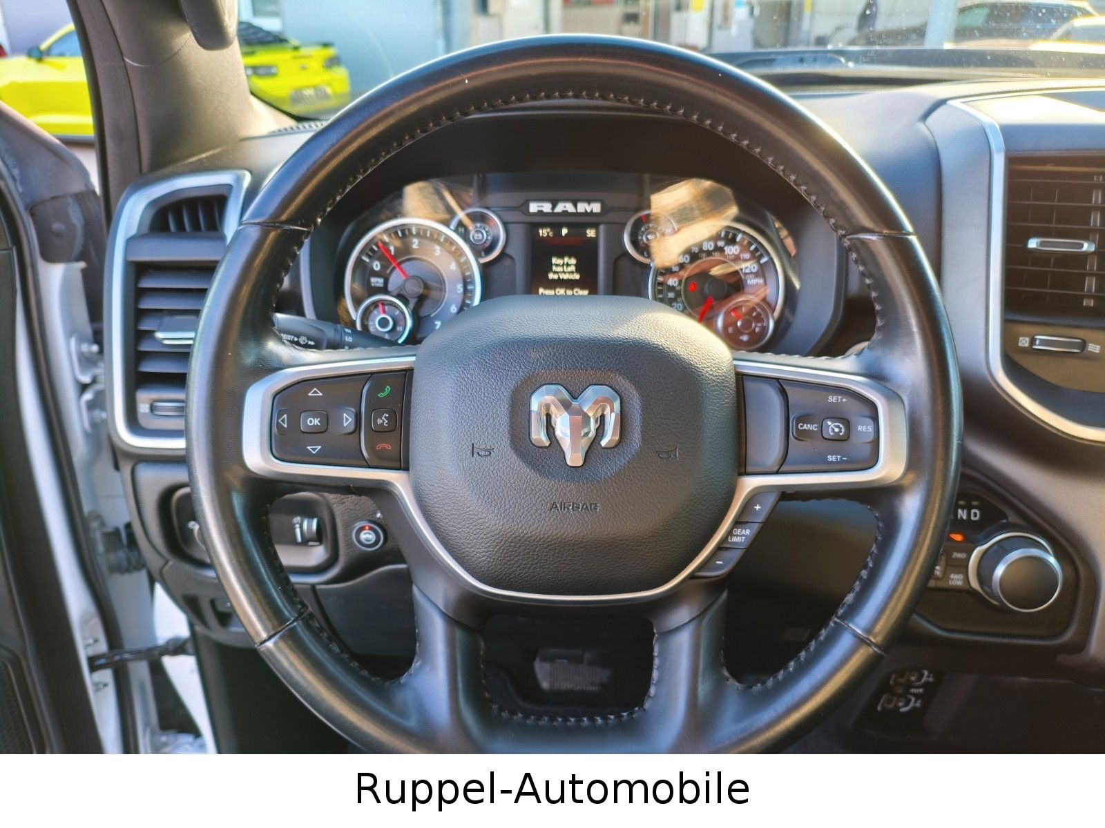 Dodge RAM 5.7 V8 LPG  QuadCab LKW R-CAM 6.Sitzer