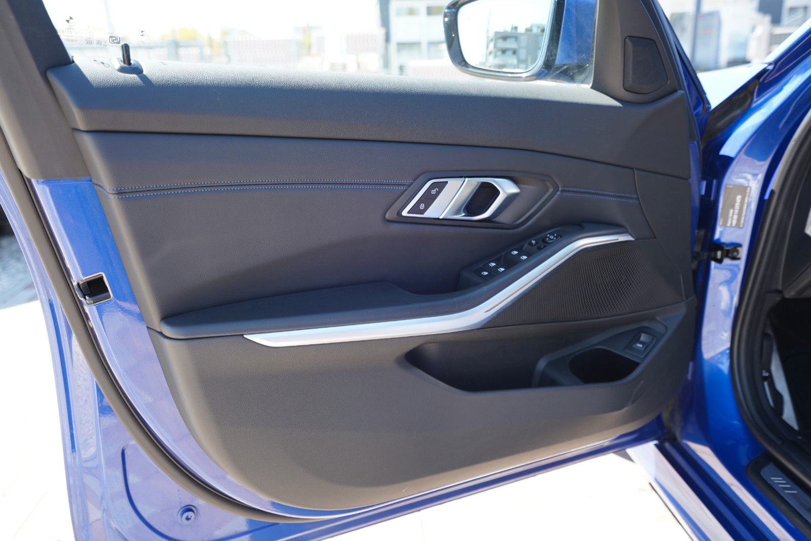BMW 320d xDrive M Sport - Samsaru's Car Outlet