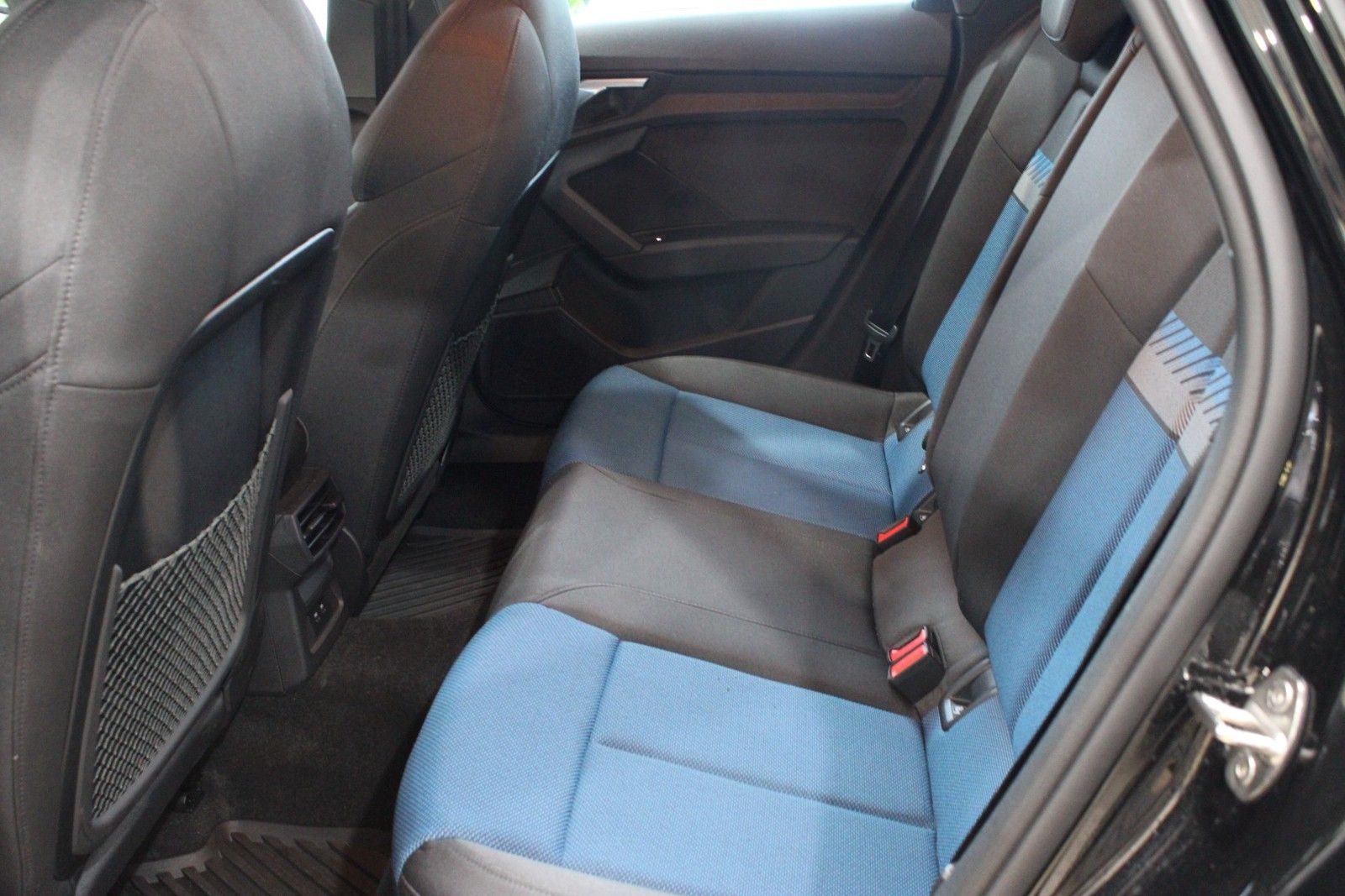Audi A3 Sportback 35 TFSI Sport - Samsaru's Car Outlet