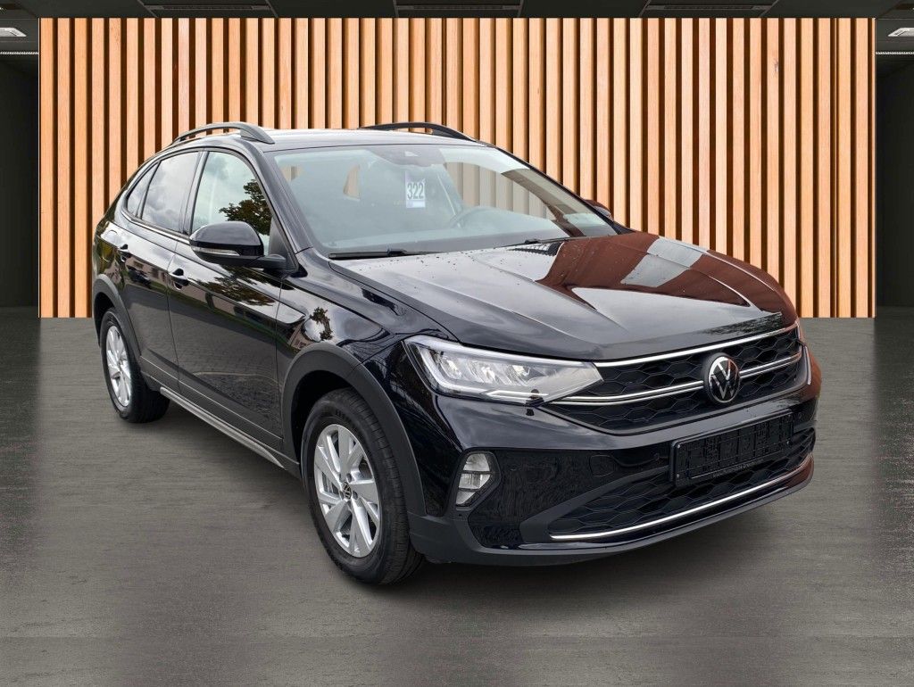 Volkswagen Taigo 1.0 TSI Life - Samsaru's Car Outlet