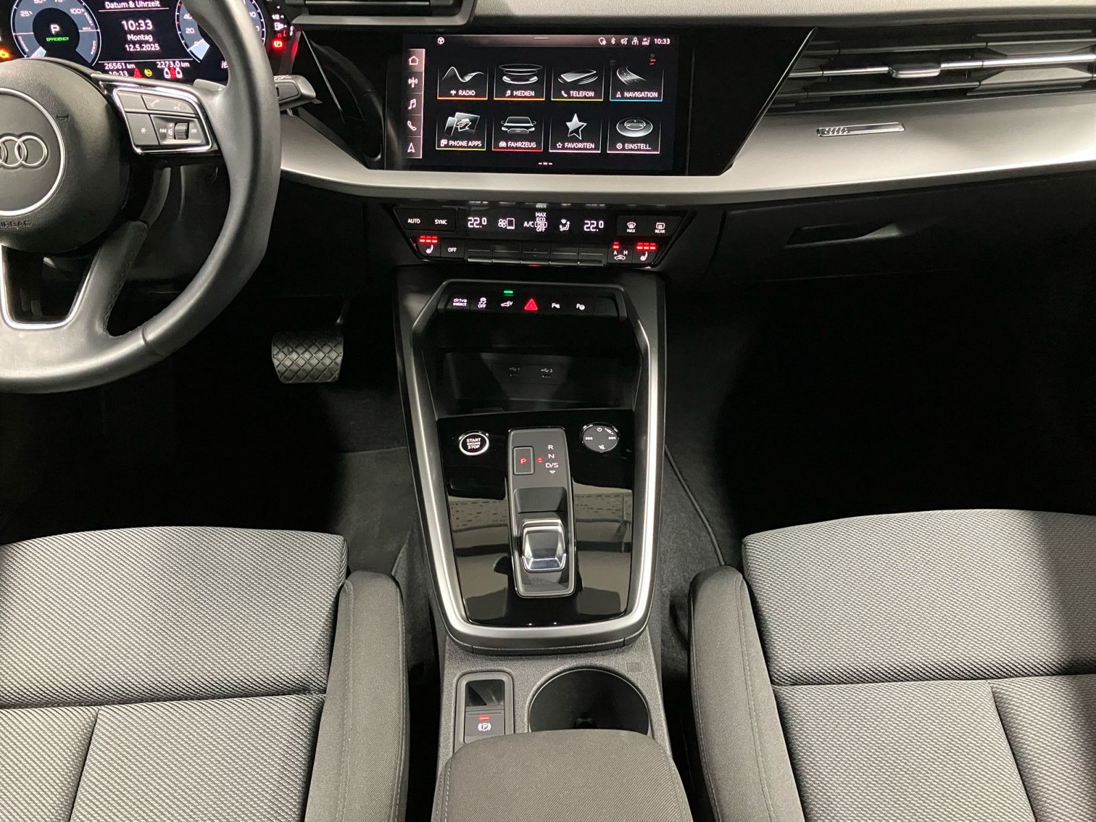 Audi A3 Sportback 45 TFSIe S line - Samsaru's Car Outlet