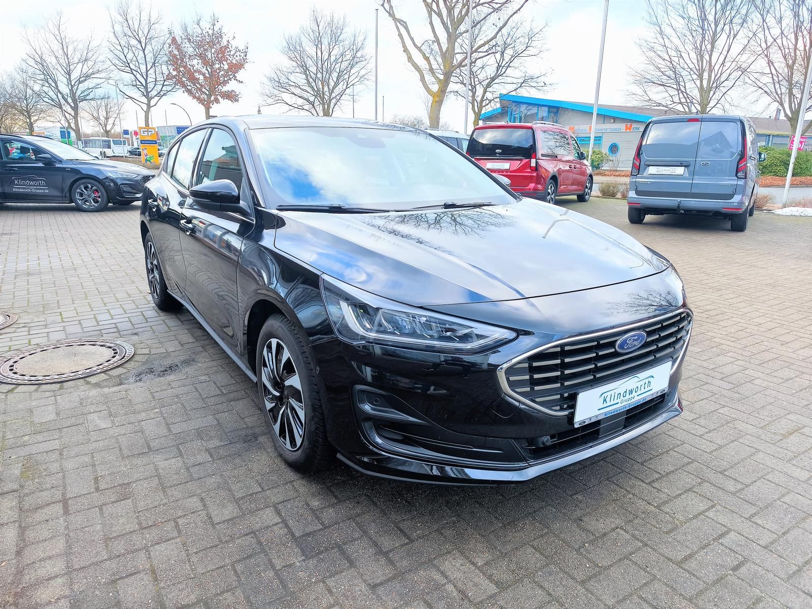 Ford Focus 1.0 EcoBoost Hybrid TITANIUM AHK,iACC,LED