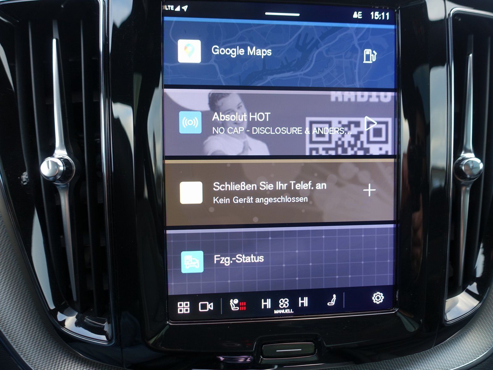 Volvo XC60 Plus B5 AWD Mild-Hybrid/Dark/FourC/AHK/H&K