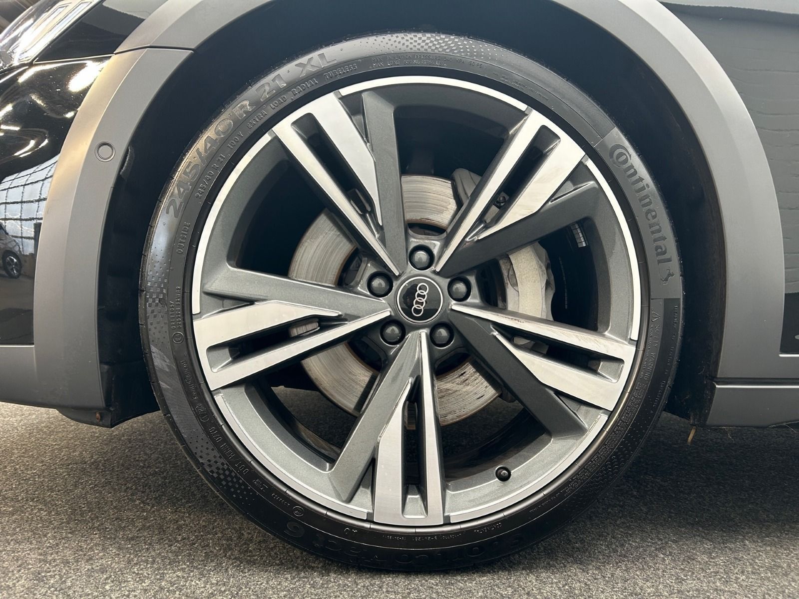 Audi A6 allroad 55 TFSI qu - Samsaru's Car Outlet