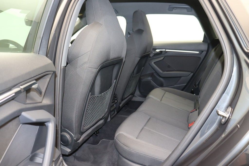 Audi A3 Sportback 35 TDI . Virt.Cockpit Navi ACC AHK