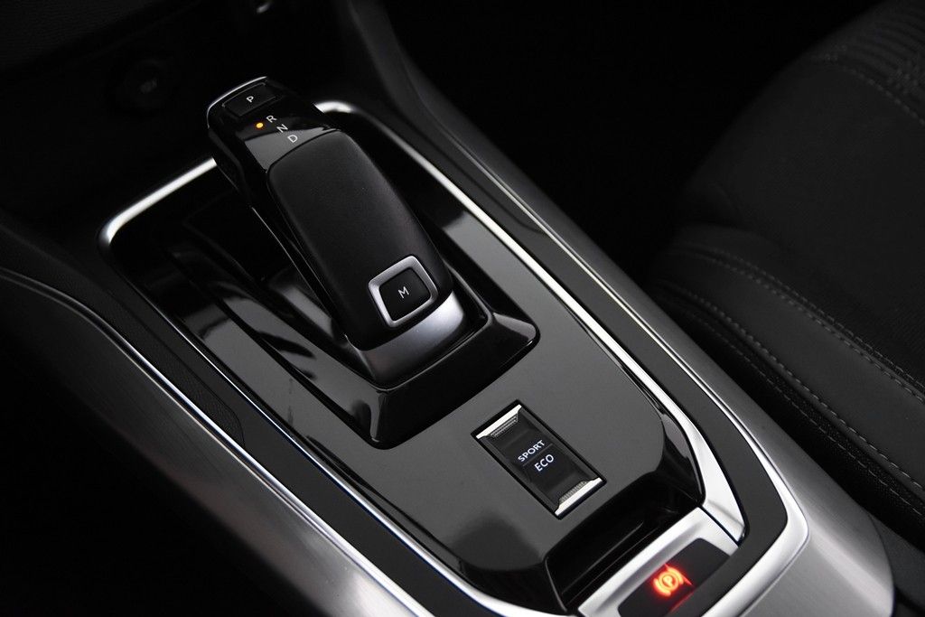 Peugeot 308 SW Allure 130 - Samsaru's Car Outlet