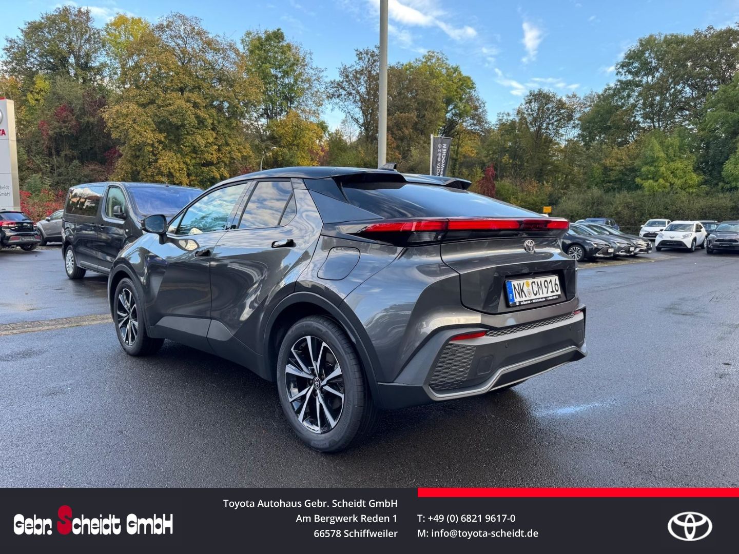 Toyota C-HR 1.8 Hybrid Team Deutschland Navi digitales