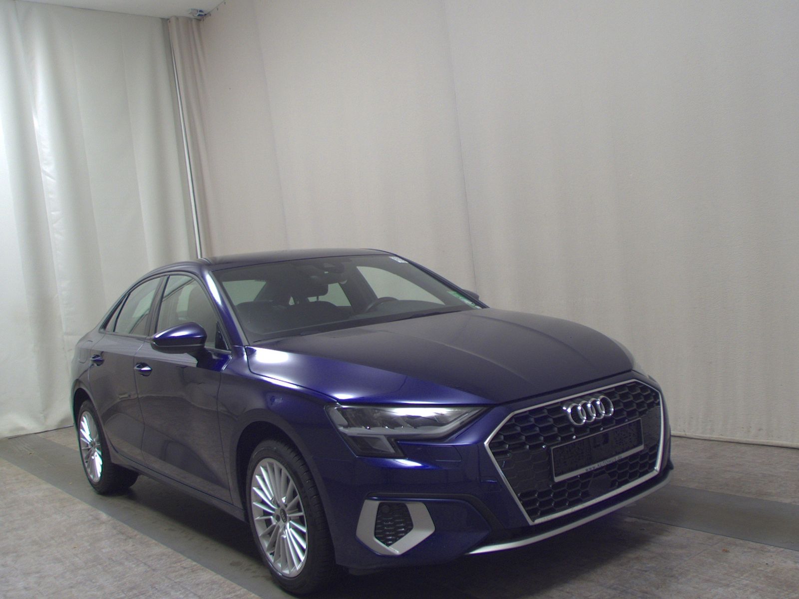 Audi A3 Lim. 30 TFSI advanced Navi LED vc Sound RFK