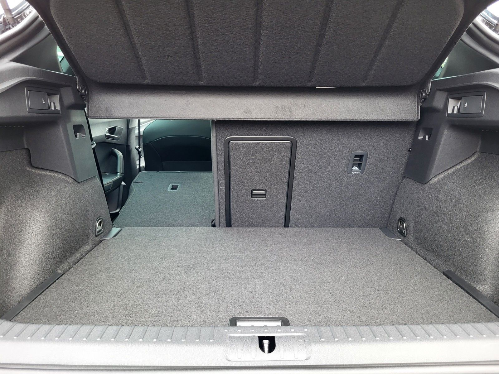 Cupra Formentor 1.5 TSI - Samsaru's Car Outlet