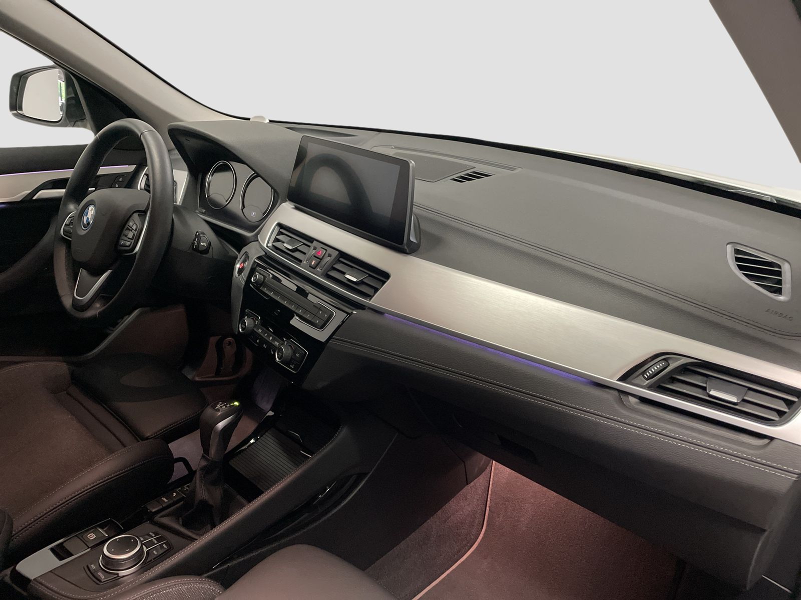 BMW X1 xDrive25e Sport Line - Samsaru's Car Outlet