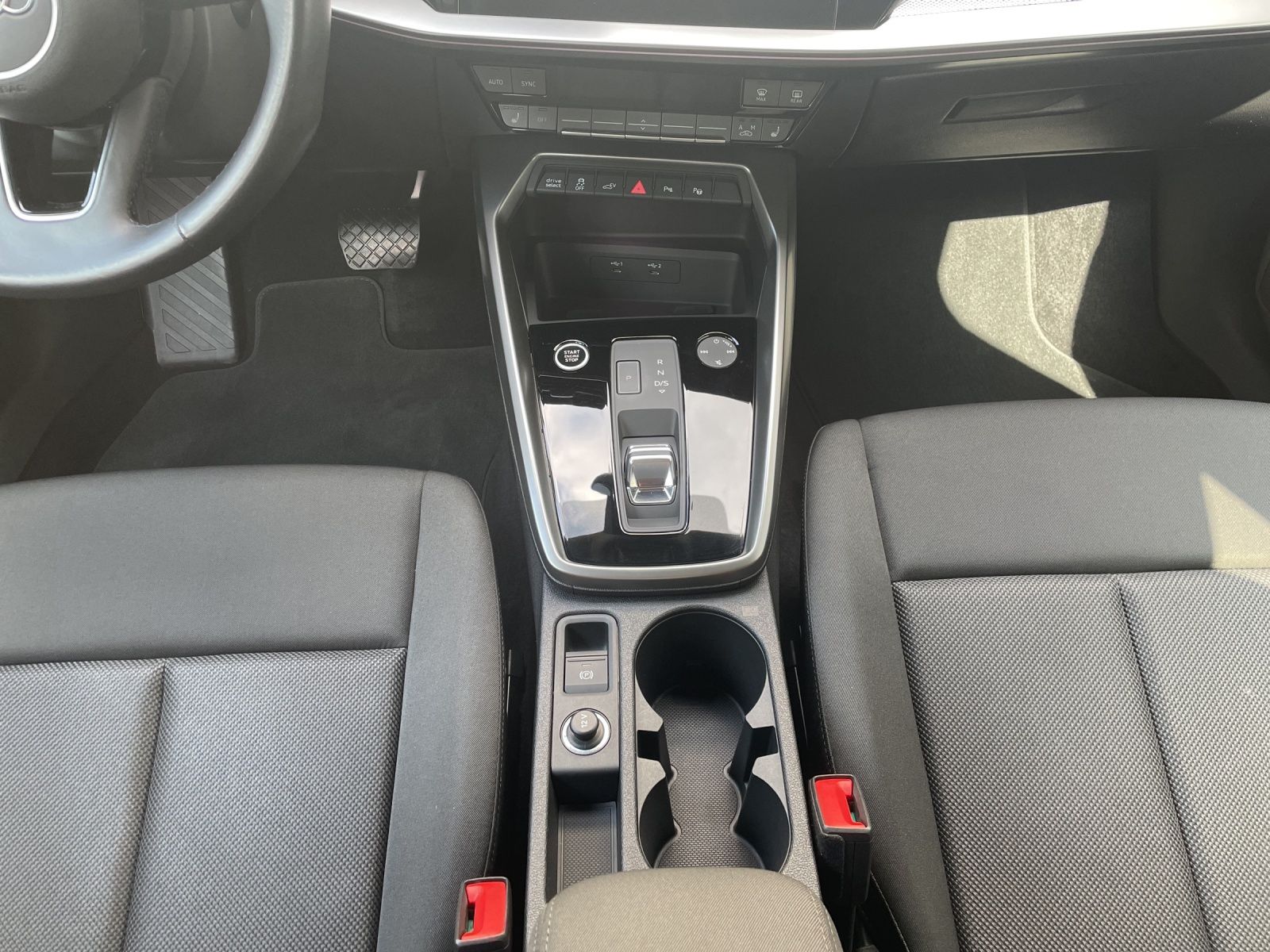 Audi A3 Sportback 40 TFSI e S tronic - Samsaru's Car Outlet