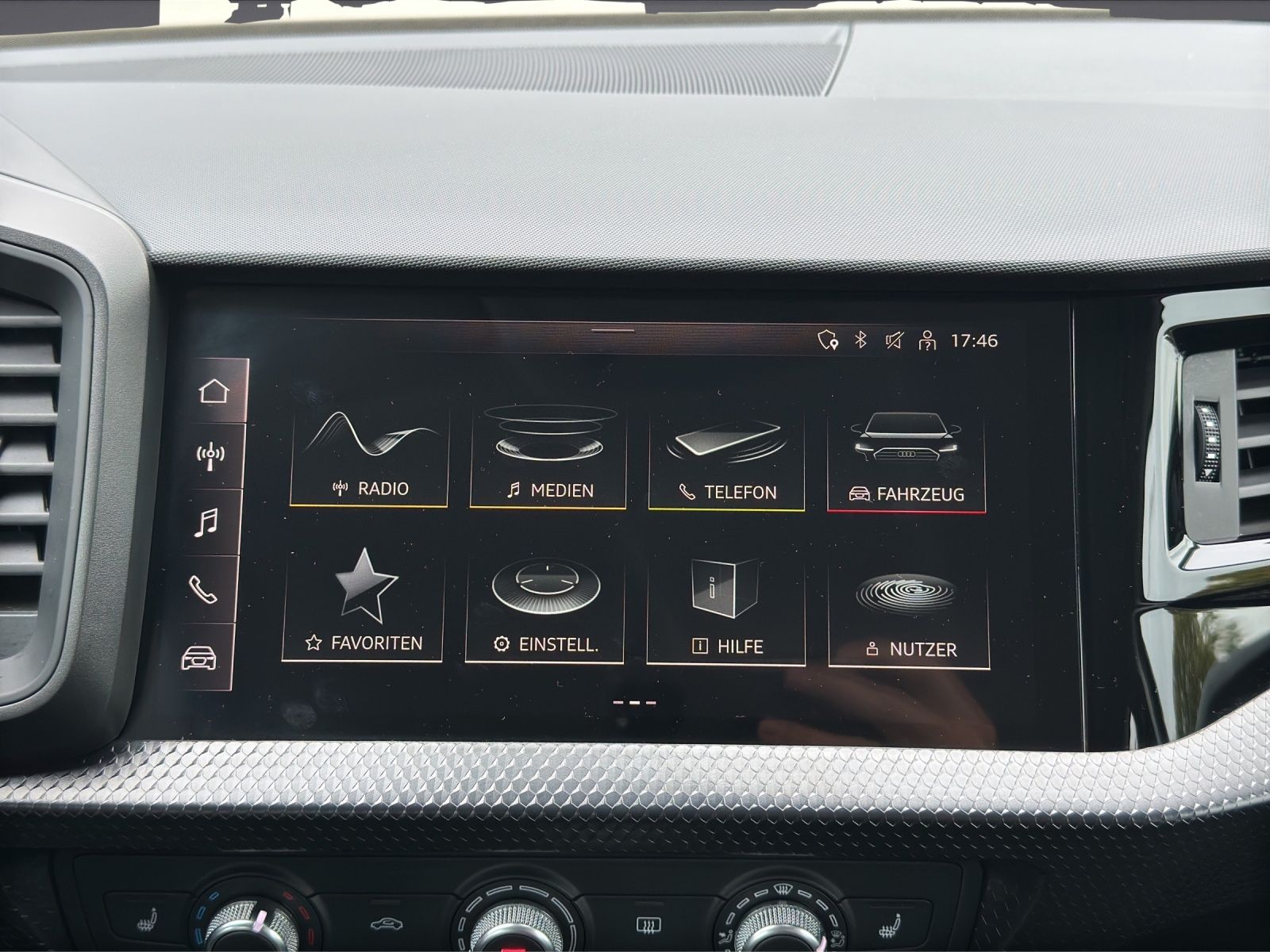 Audi A1 Sportback 30 TFSI advanced S tronic*GRA*SHZ