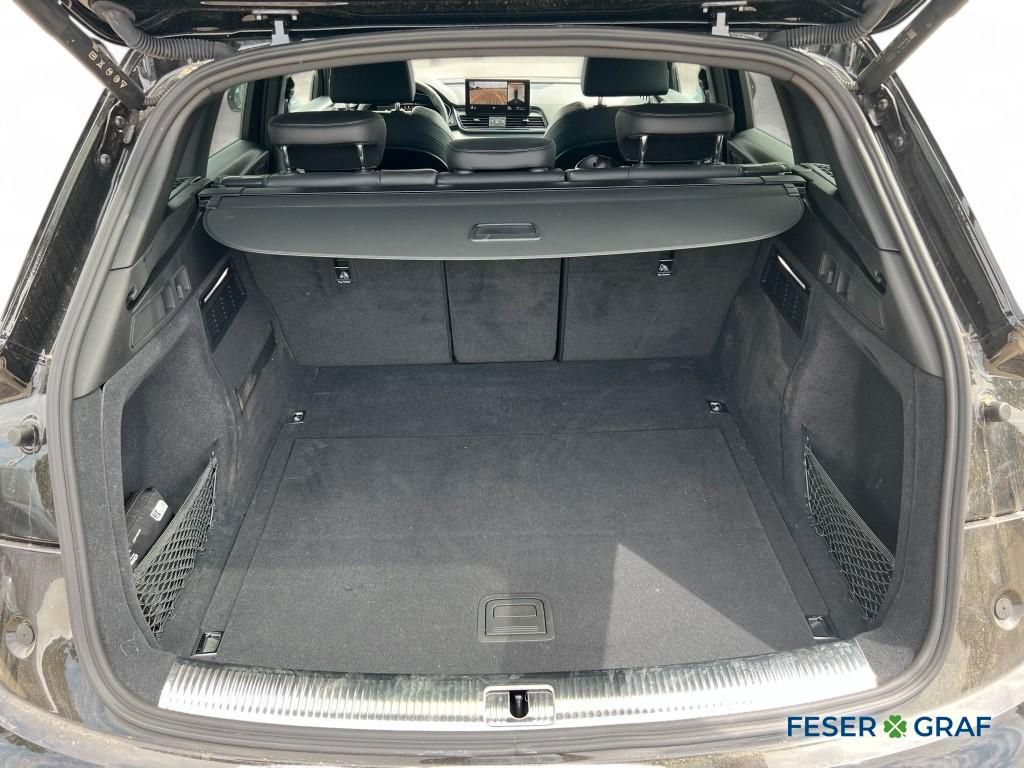 Audi Q5 40 TFSI quattro S line S tronic - Samsaru's Car Outlet