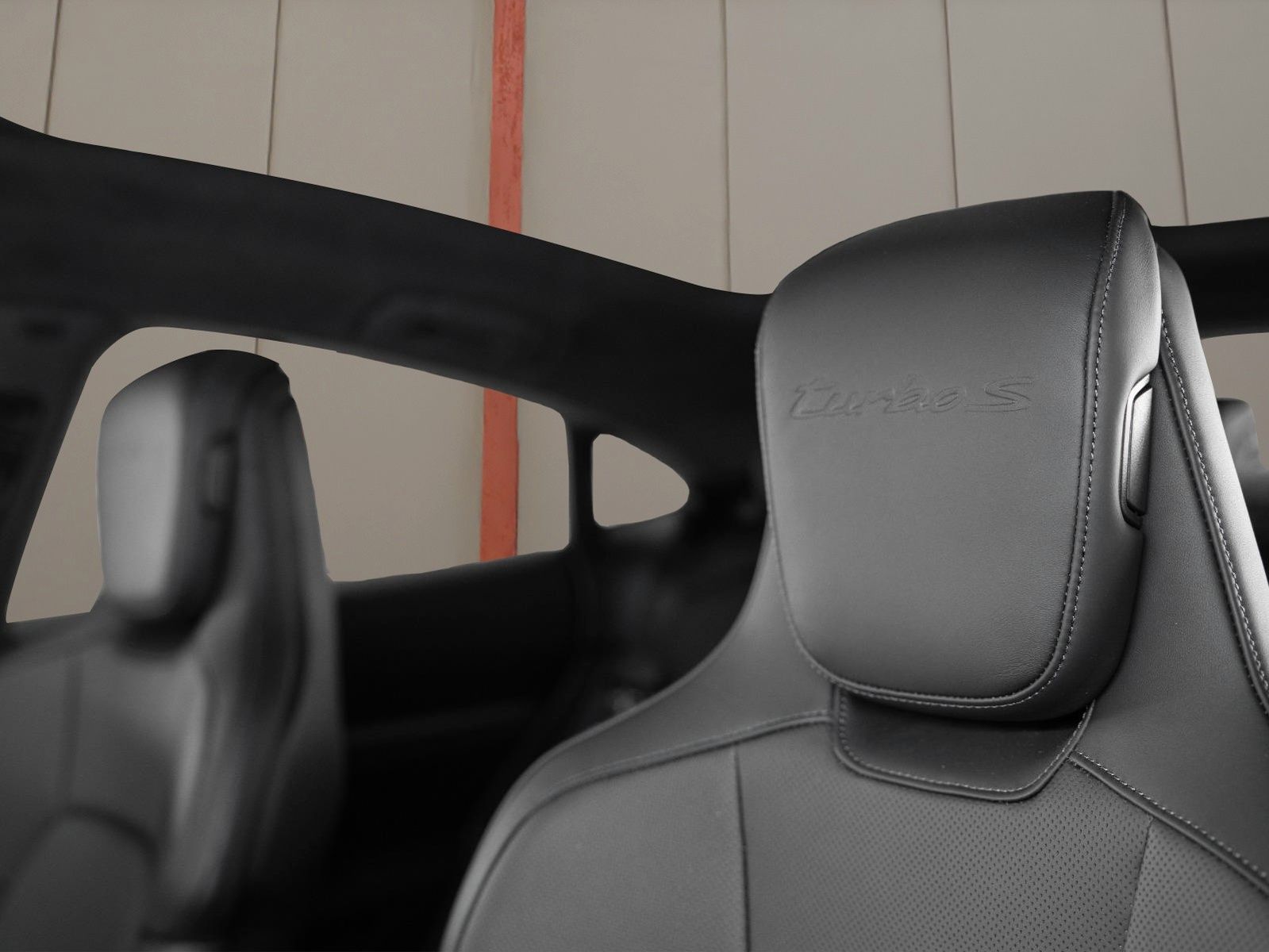 Porsche Taycan Turbo S WARRANTY°MATRIX°VENT°PANO°BOSE°