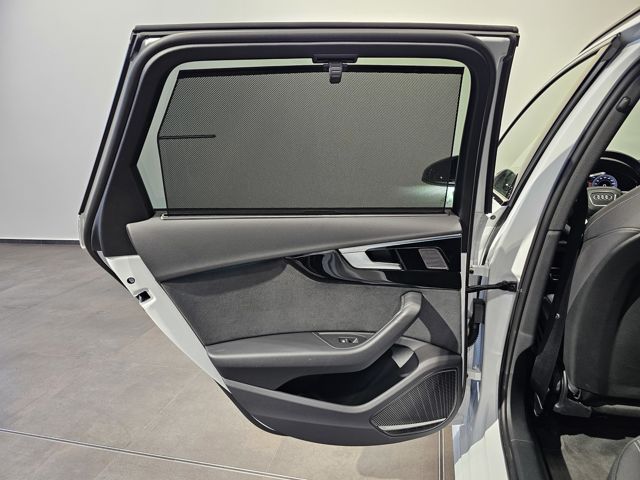 Audi A4 2x S Line Competition Pano Kamera Ahk 19''