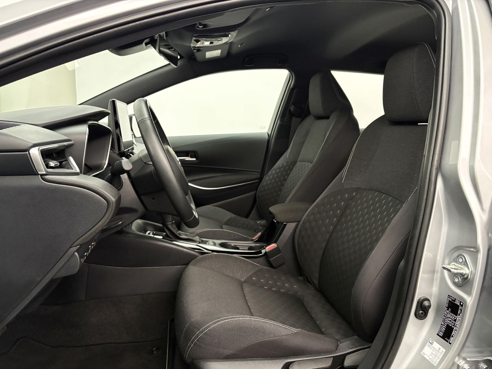 Toyota Corolla 1.8 Hybrid R-Kam#ACC#LED#Sitz-/Lenkradhz
