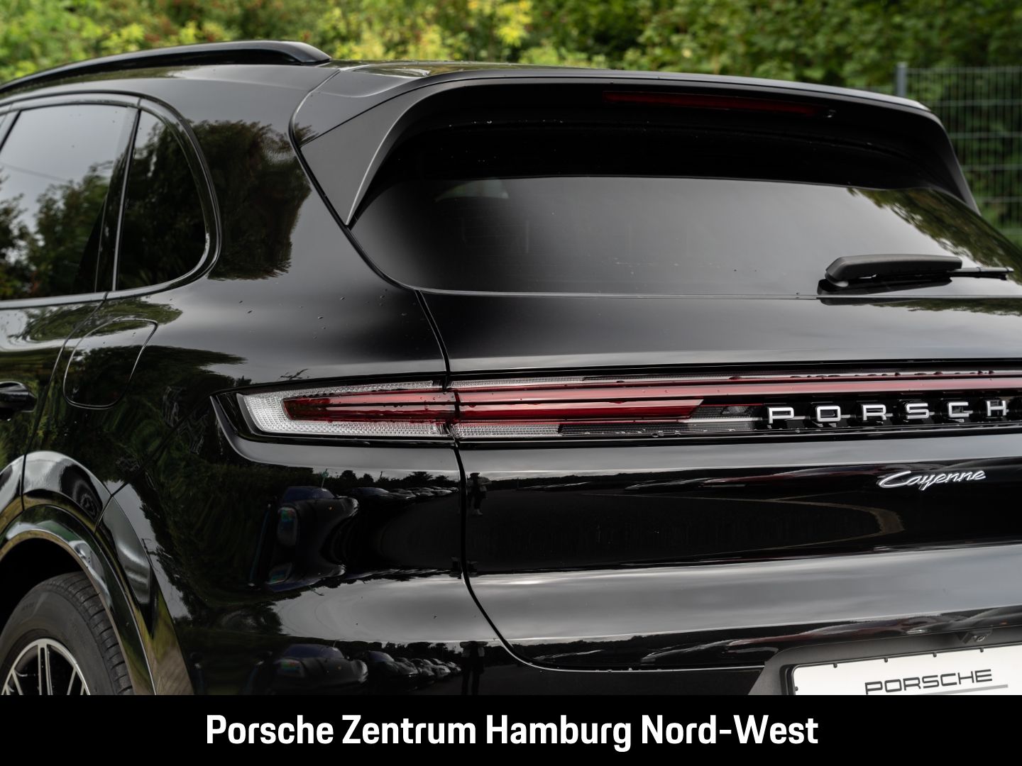Porsche Cayenne E-Hybrid Panoramadach PASM BOSE InnoDr.