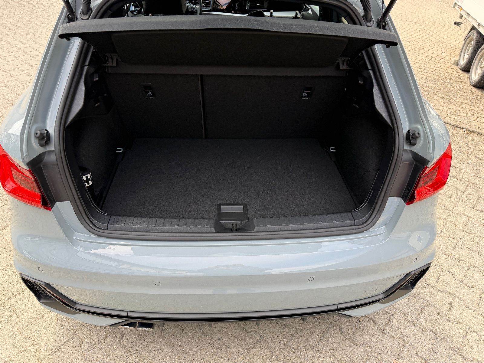 Audi A1 Sportback 40 TFSI S line, S line 2x, VOLL!!