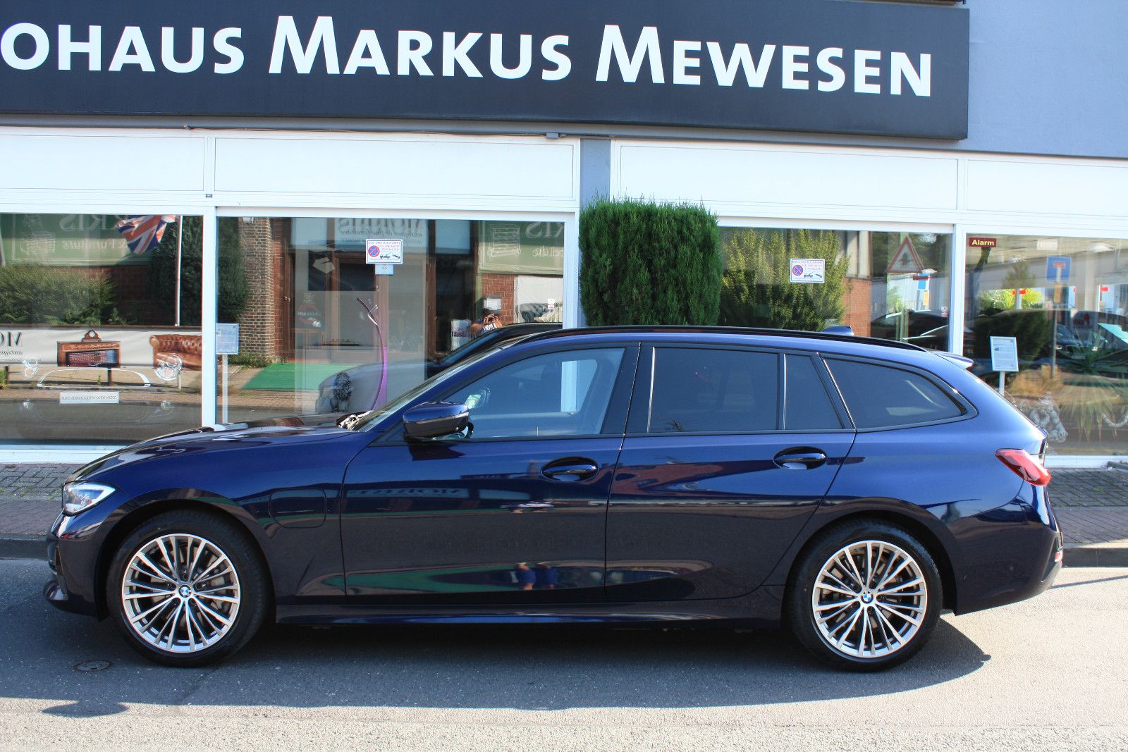 BMW 330 3 Touring 330 e xDrive Sport Line