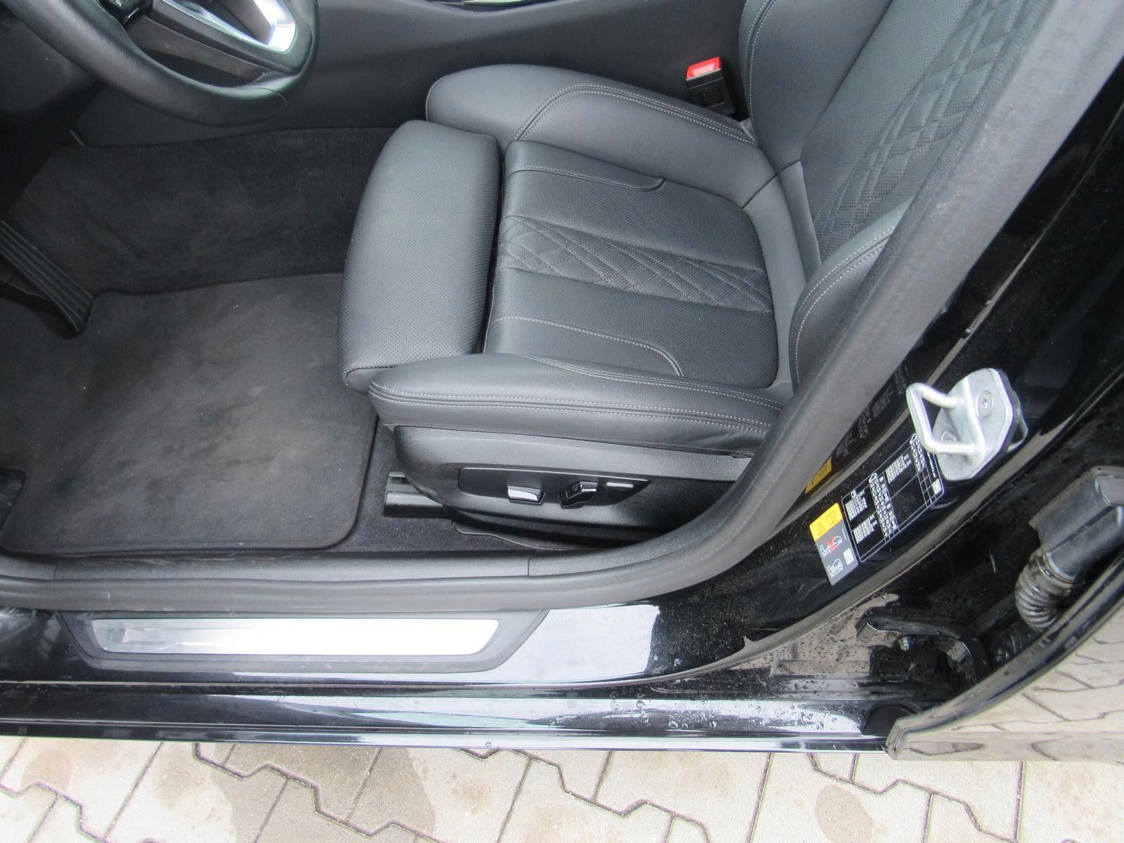 BMW 530e xDrive Limousine Laser, HUD, ACC, DAB, Hifi