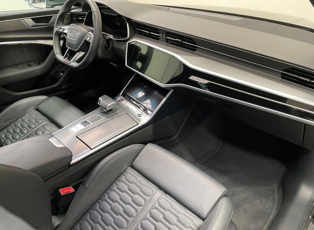 Audi RS6 Avant ESSENTIAL-V MAX 305-KERAMIK-PANO-LASER