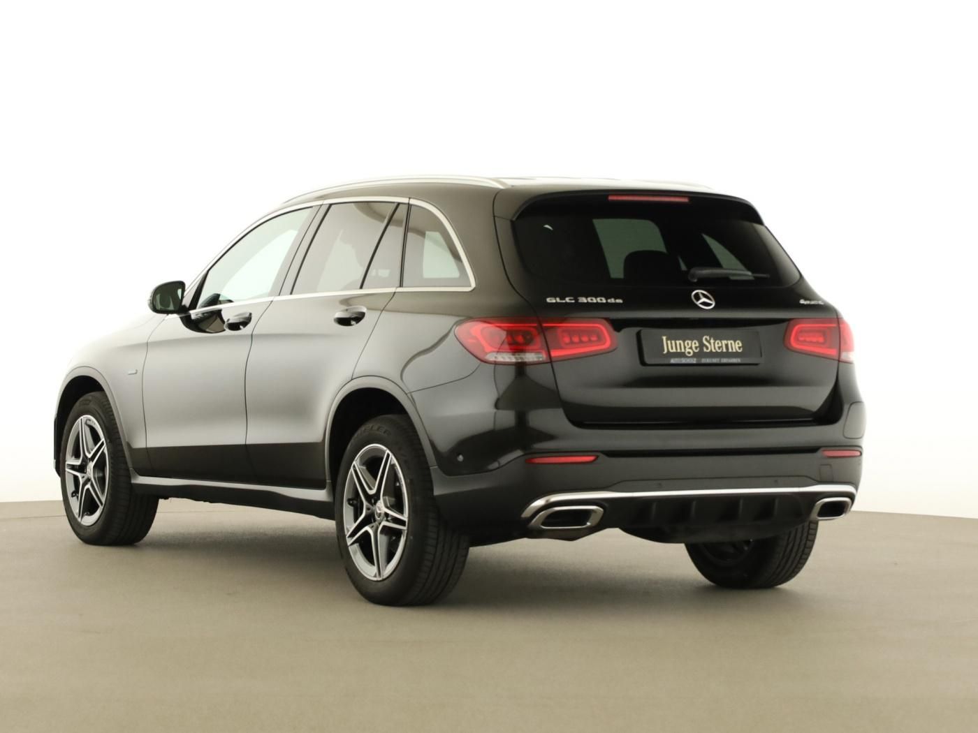 Mercedes-Benz GLC 300 de 4M AMG - Samsaru's Car Outlet