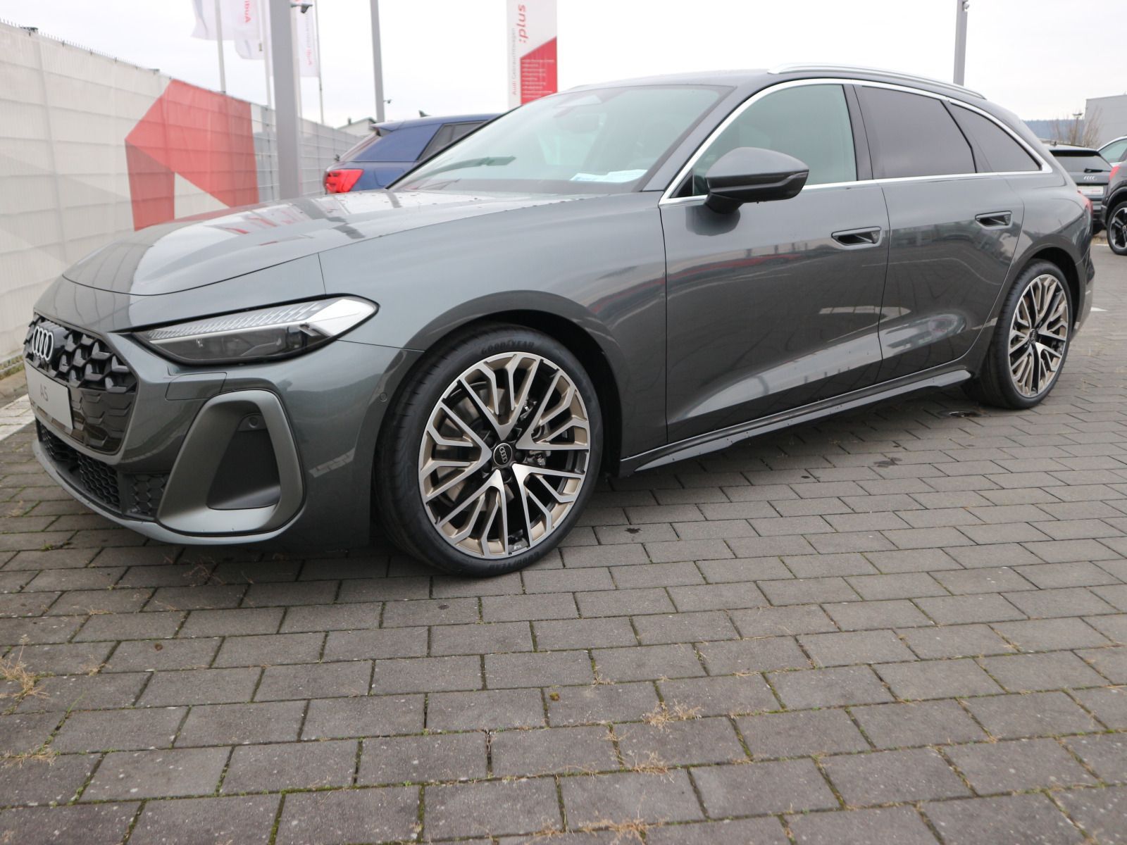 Audi A5 Avant TDI quattro 150 kW S tronic S line*AHK*