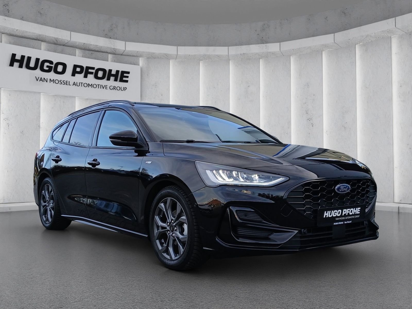Ford Focus ST-Line X Turnier Aut.*AHK*ACC*HUD*KAM*NAV