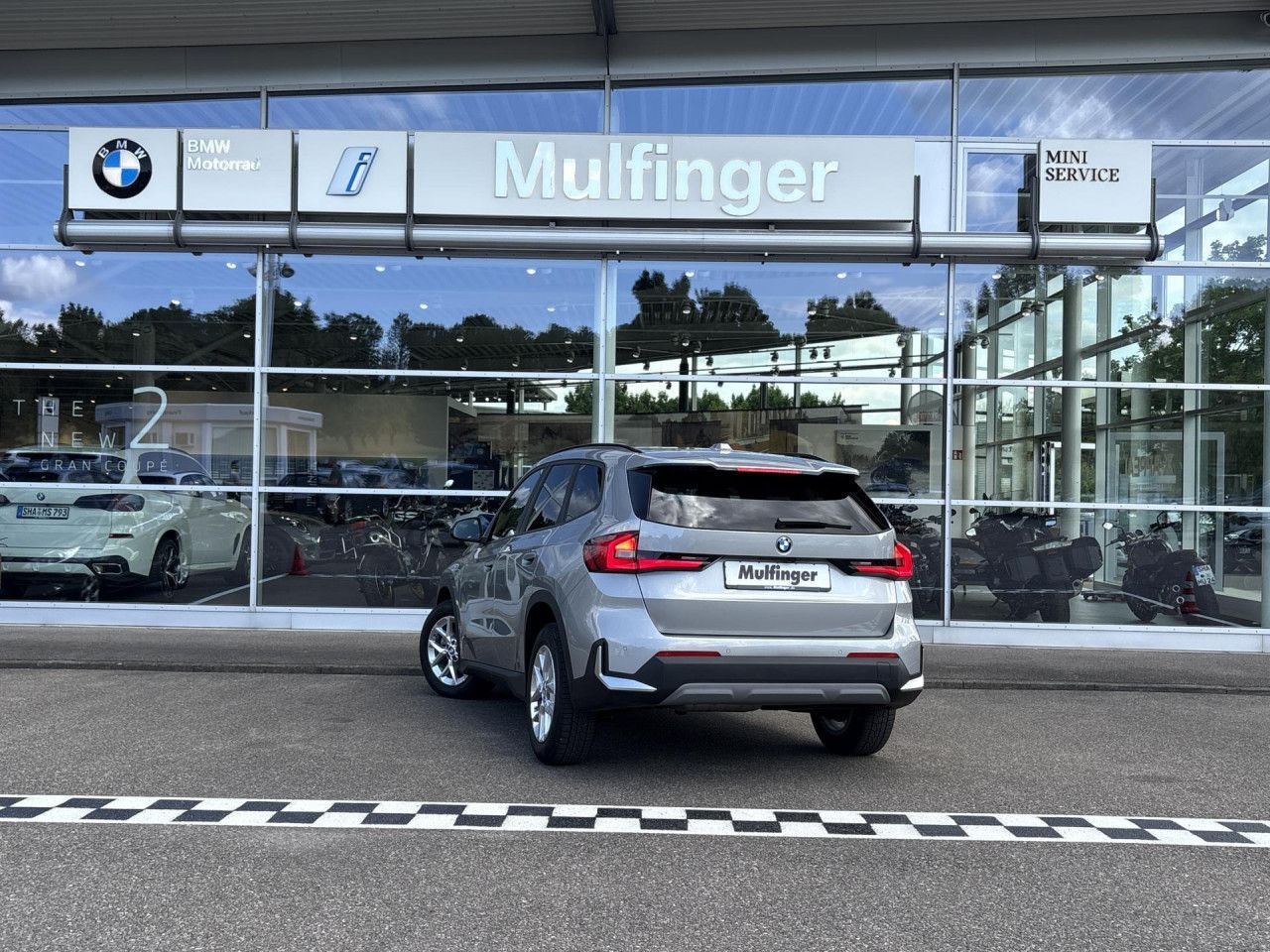BMW X1 xDrive20d - Samsaru's Car Outlet