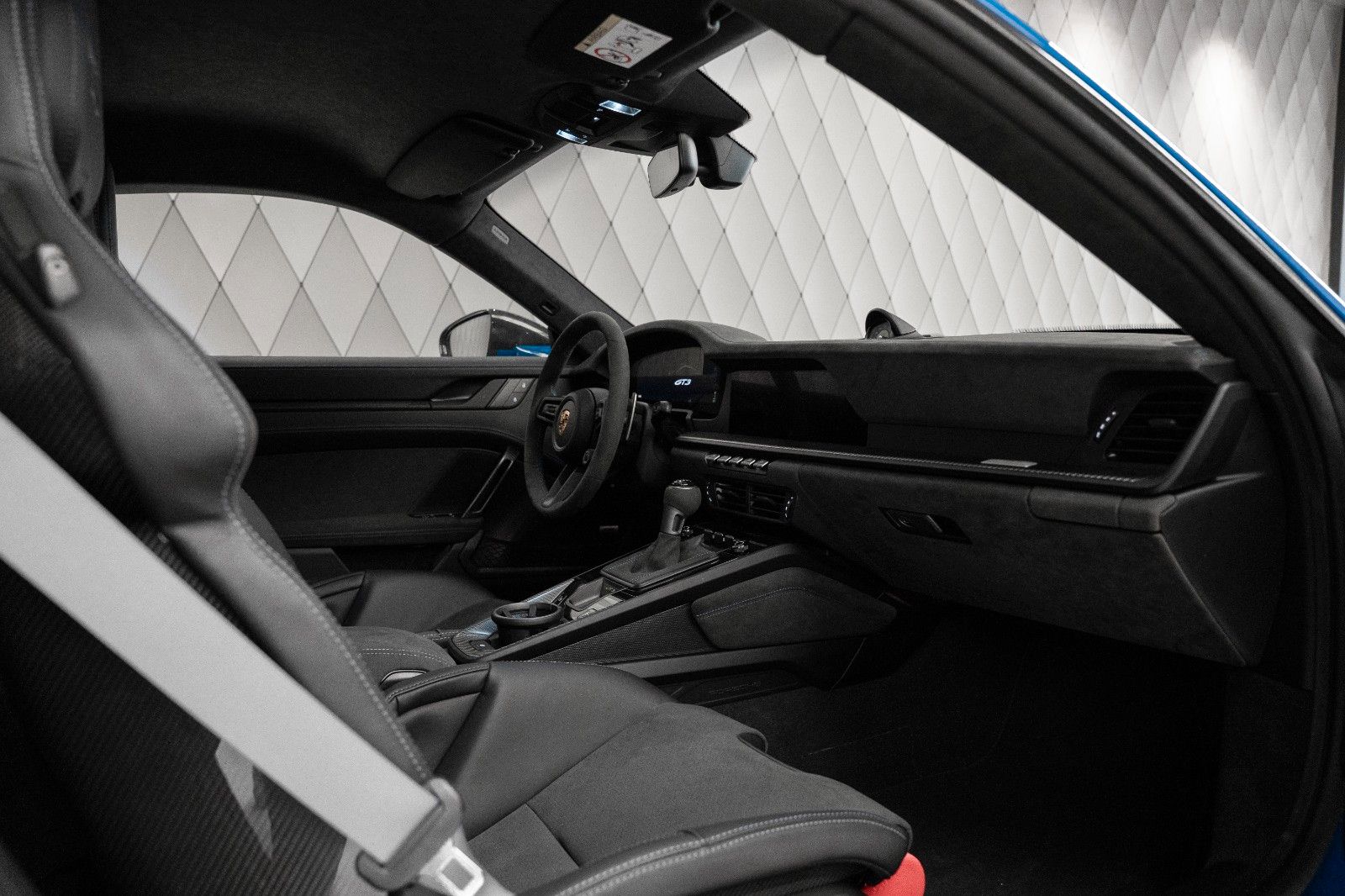 Porsche 992 GT3 - Samsaru's Car Outlet