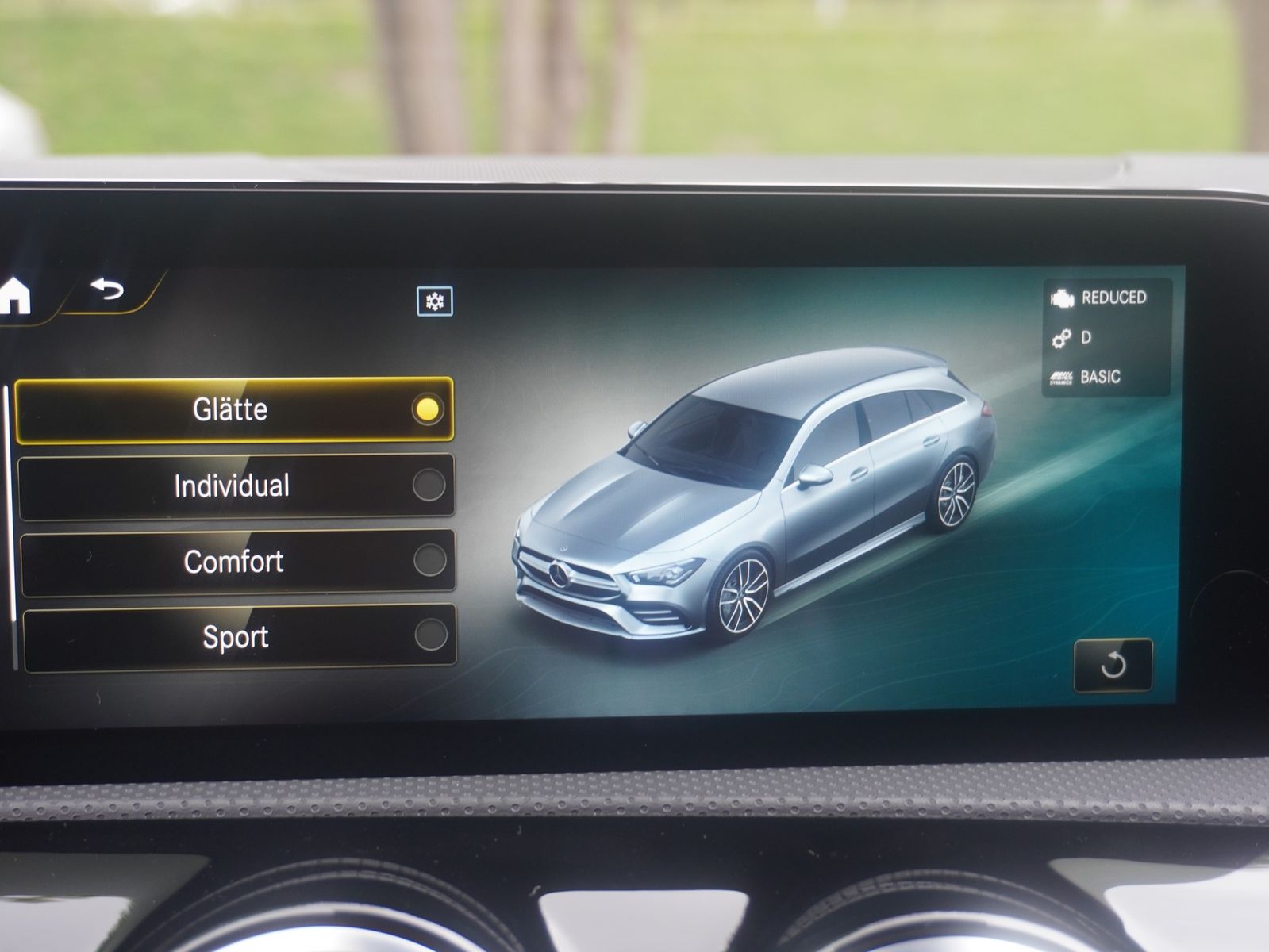 Mercedes-Benz CLA 35 AMG SB 4Matic - Samsaru's Car Outlet