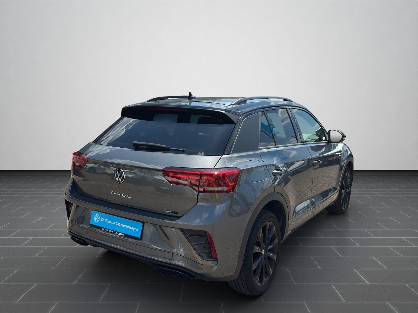 Volkswagen T-Roc R-Line 2.0 TSI DSG - Samsaru's Car Outlet