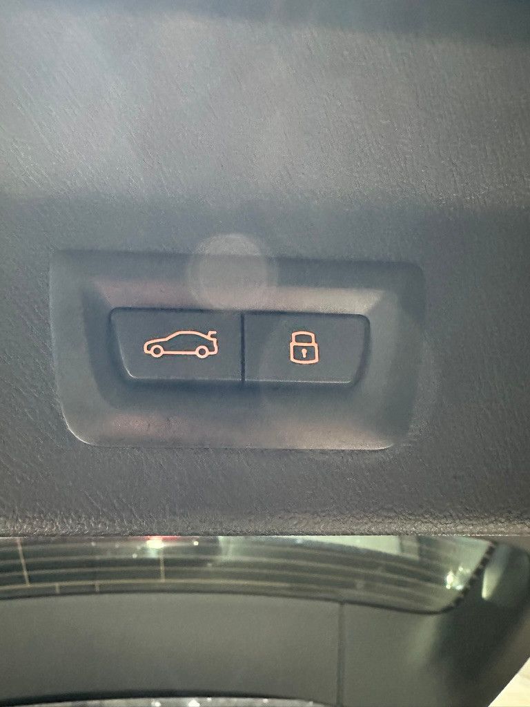 BMW X3 xDrive 30d M Sport - Samsaru's Car Outlet