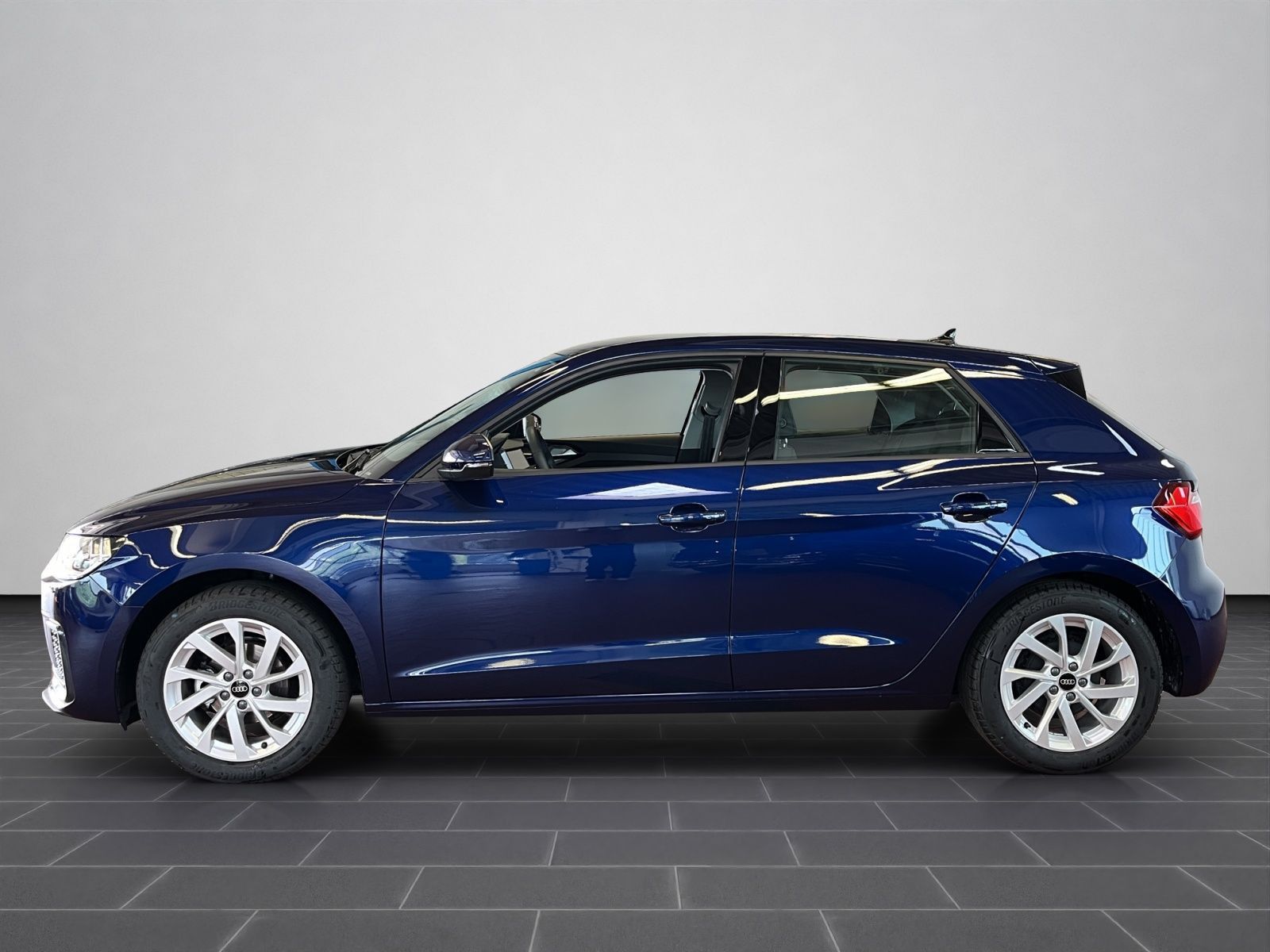 Audi A1 Sportback Advanced 25 TFSI S tronic - Samsaru's Car Outlet