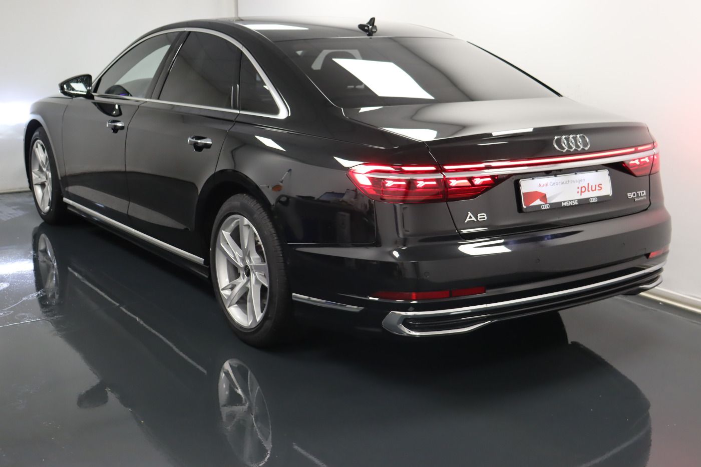 Audi A8 50 TDI quattro - Samsaru's Car Outlet