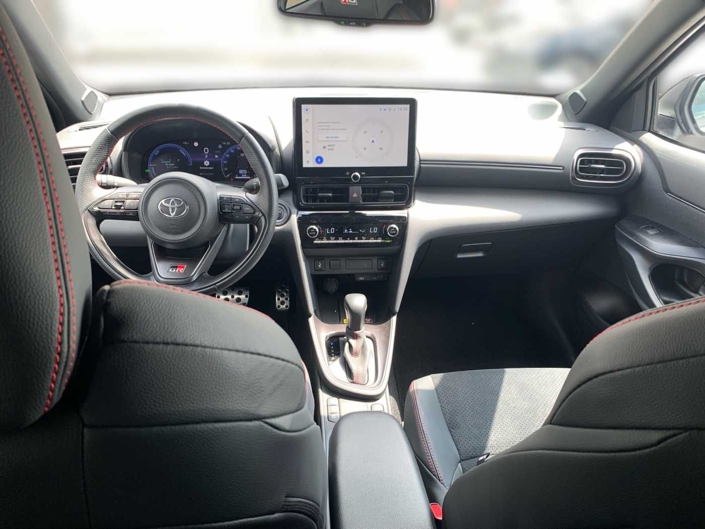 Toyota Yaris Cross 1.5 Hybrid GR Sport FWD SHZ KLIMA