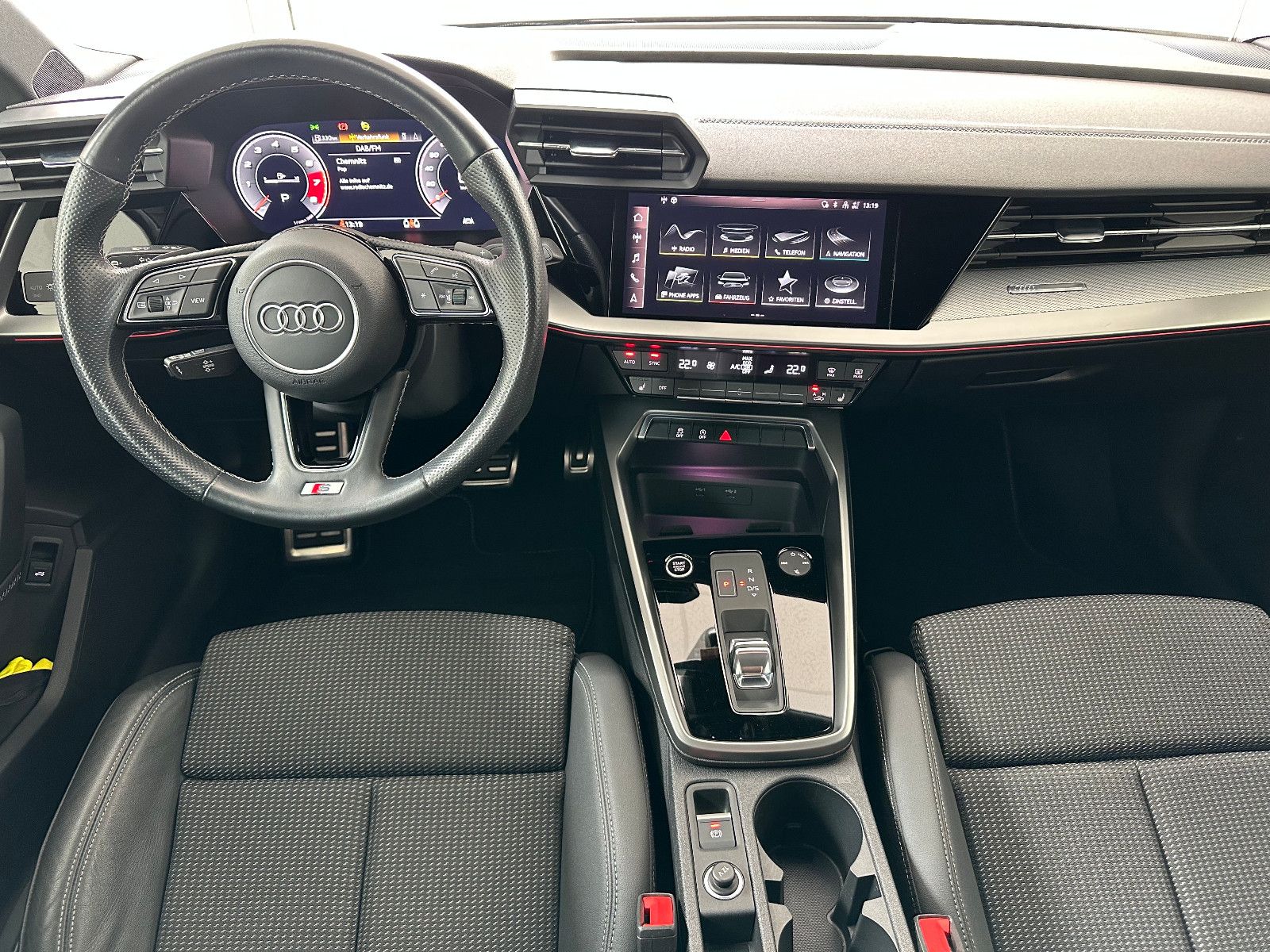 Audi A3 Sportback 35 TFSI S LINE EDT. - Samsaru's Car Outlet