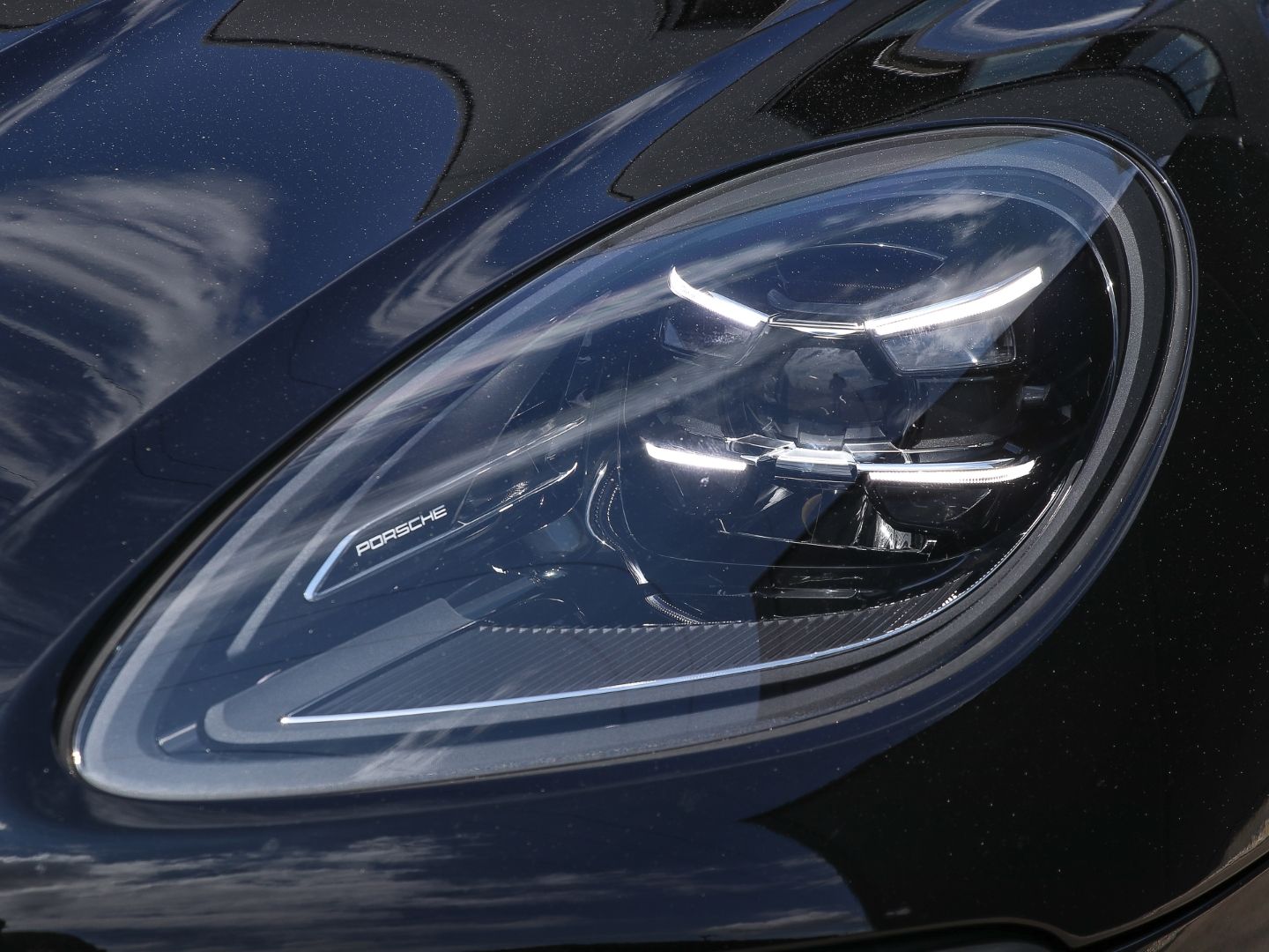 Porsche Macan S - Samsaru's Car Outlet