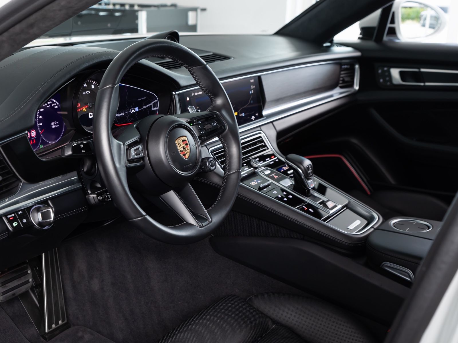 Porsche Panamera GTS Pano/Massage/HeadUp/PDLS+