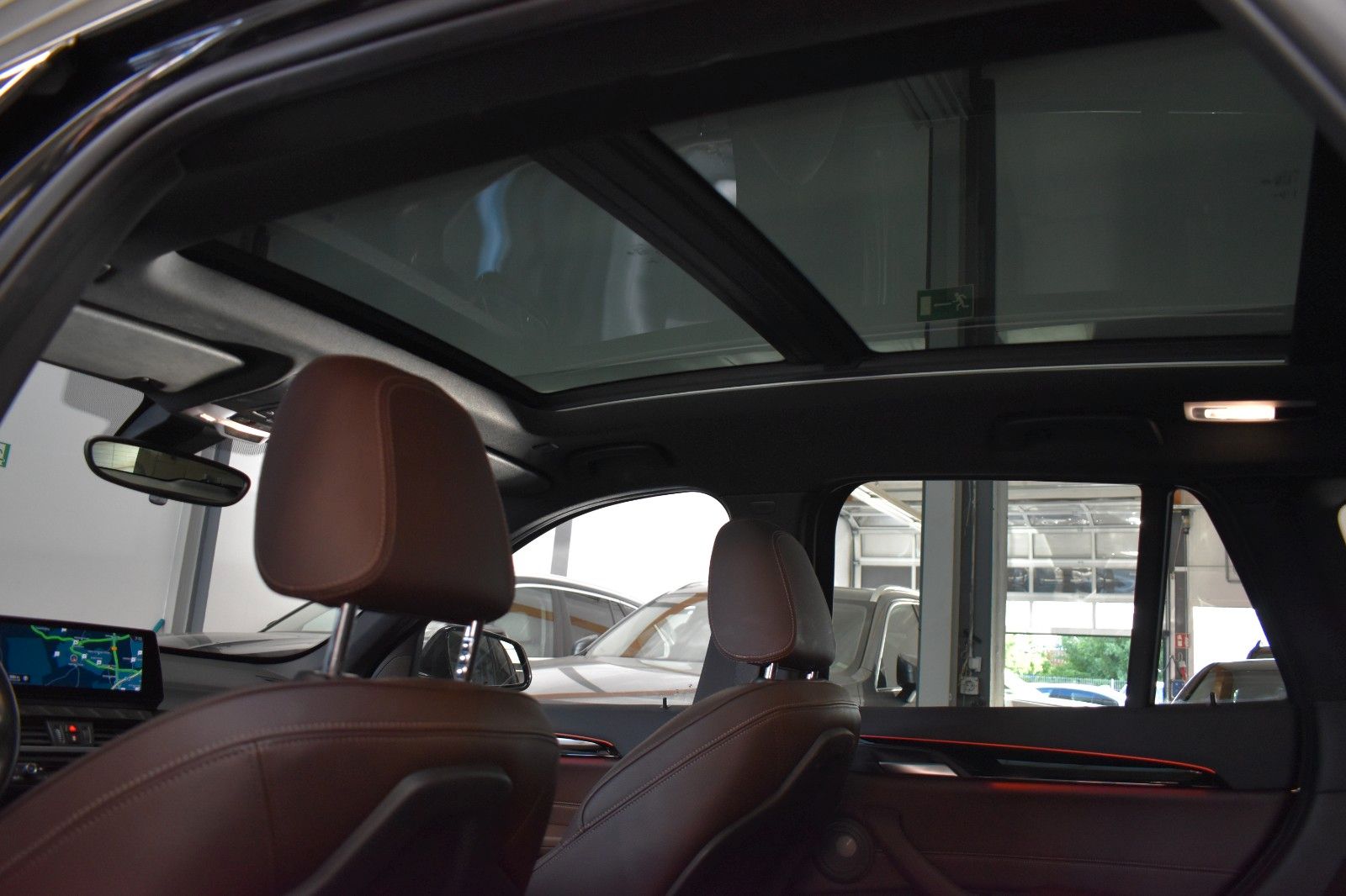 BMW X1 xDrive 25 d M SPORT - Samsaru's Car Outlet
