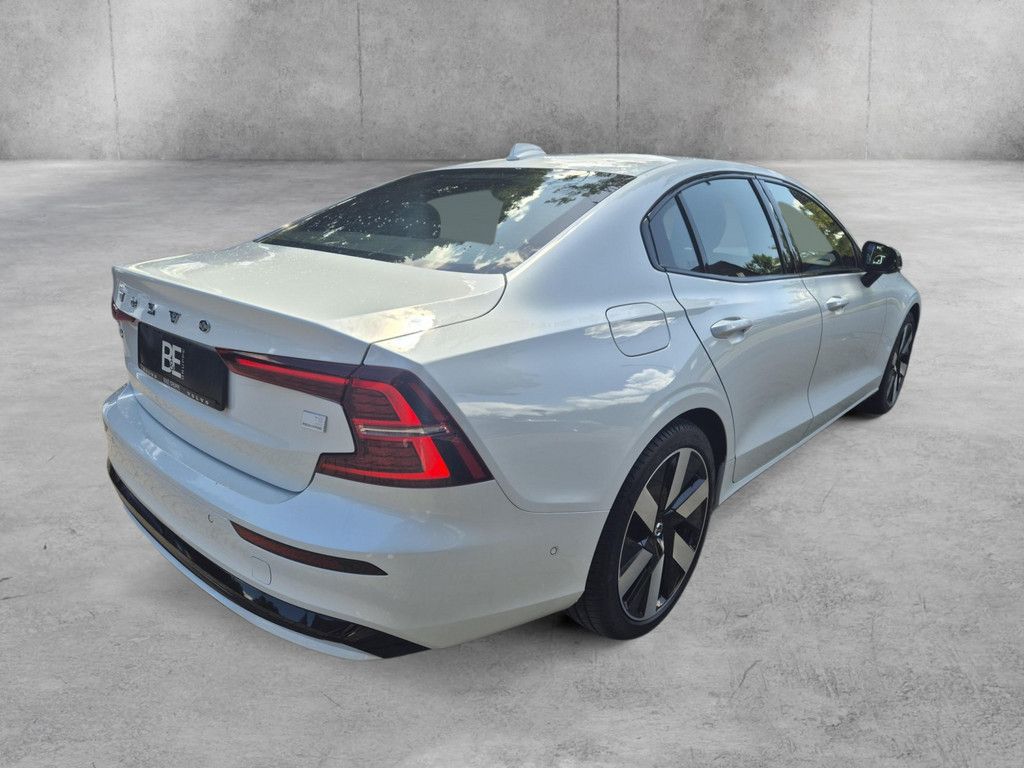 Volvo S60 T8 Ultimate Dark Recharge Plug-In Hybrid AWD