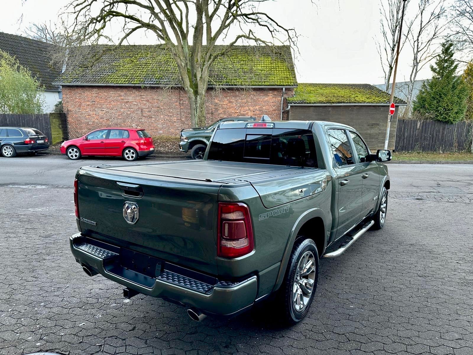 Dodge LARAMIE*5.7*LPG*AHK*NAVI*PDC*RAMBOX*GARANTIE*