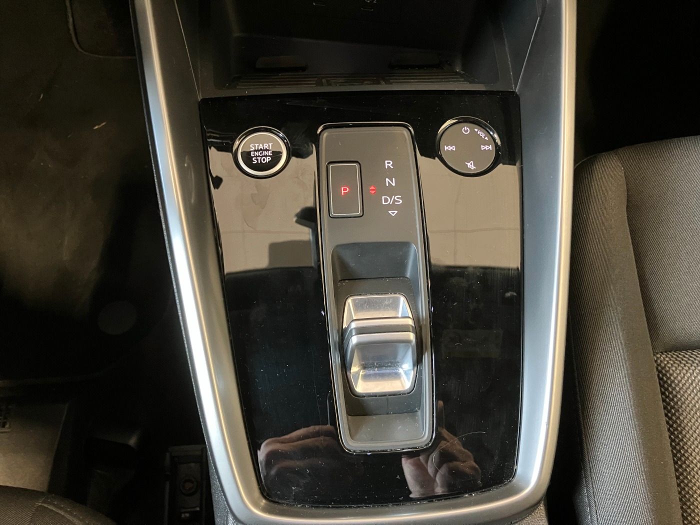 Audi A3 Sportback 30 TFSI Advanced S tronic AHK*Drive